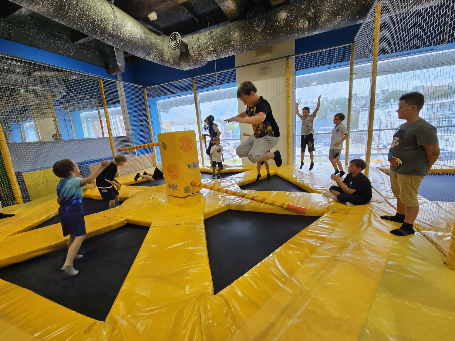 Открыта запись на смены 2025 года! Подробности: 210-30-10 Кибертроник, лагерь CyberCamp, Пермь, робототехника и программирование