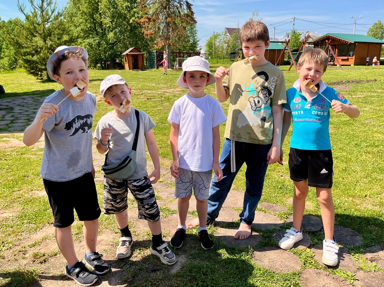 Открыта запись на смены 2025 года! Подробности: 210-30-10 Кибертроник, лагерь CyberCamp, Пермь, робототехника и программирование